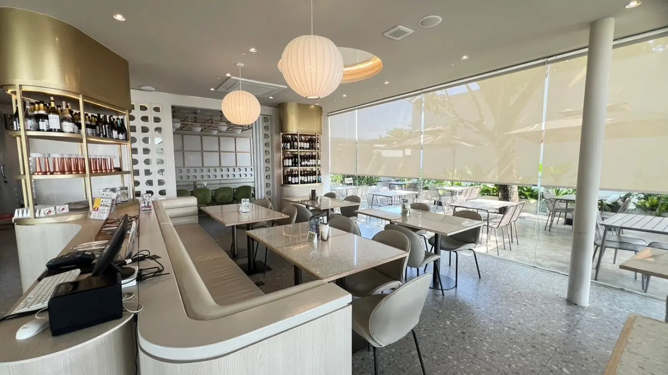 ผ้าม่านกันแสง