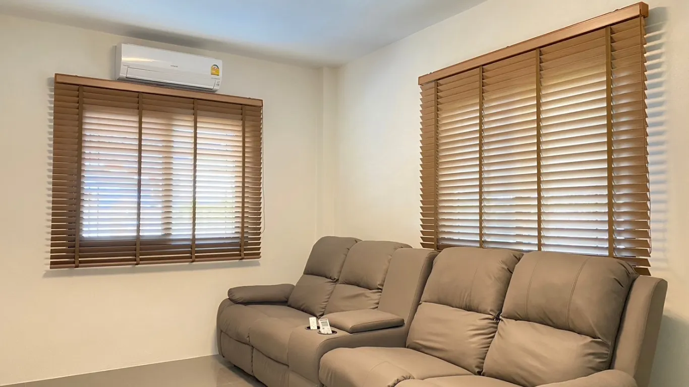 มู่ลี่ไม้ภายในเหมาะกับบ้านสไตล์โมเดิร์น